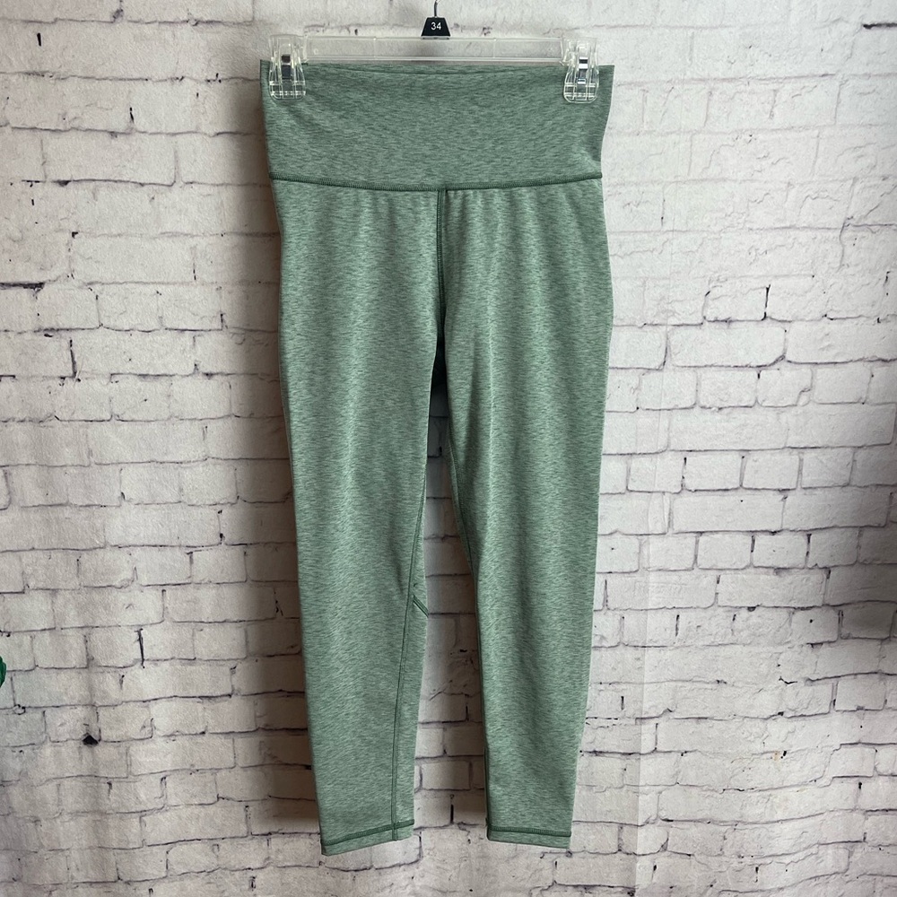 Adidas size medium green athletic leggings